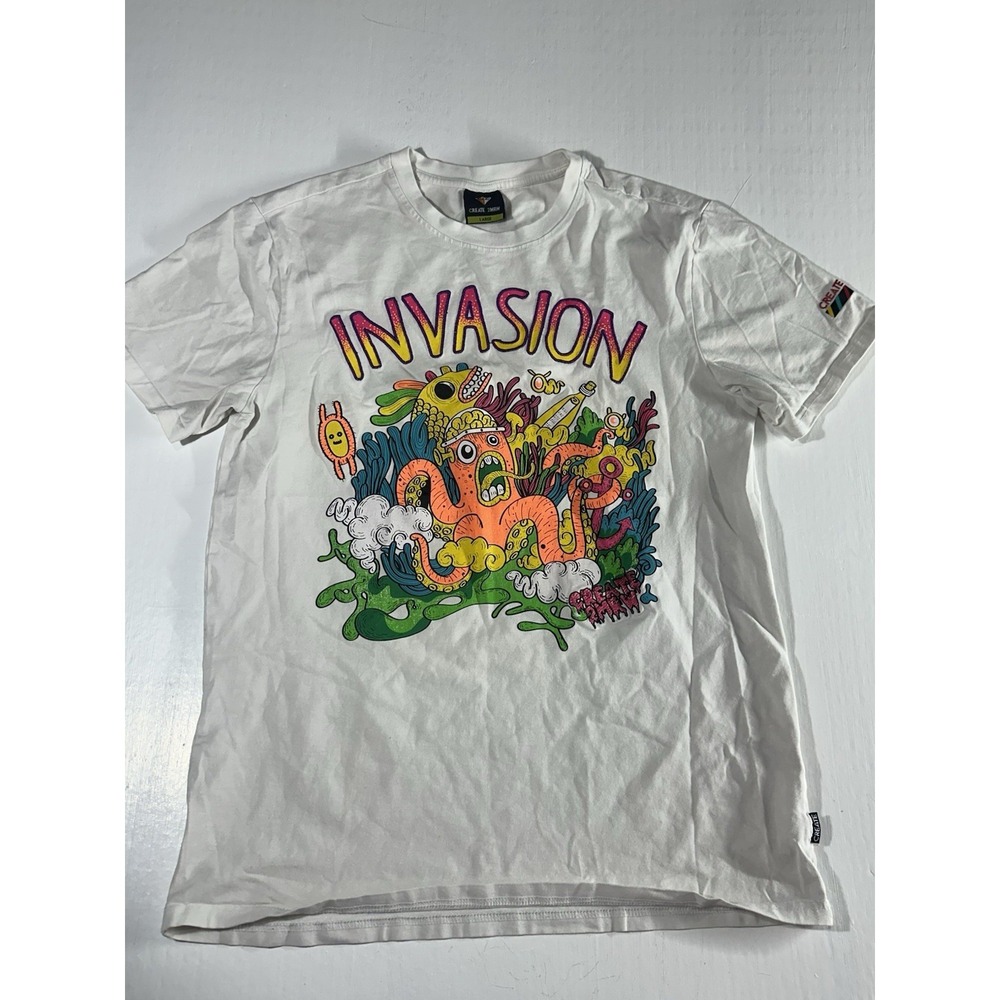 Create 2mrw Invasion Graphic T-Shirt White Cosmic Skate Art Cotton Tee Large